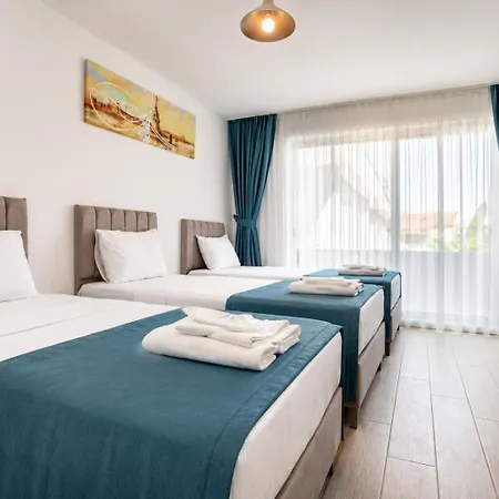 Sarum Otel *