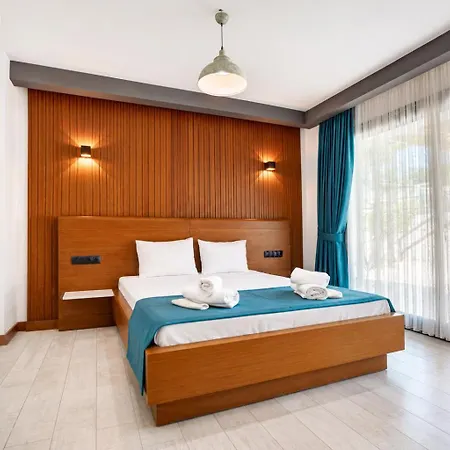 Otel Sarum Çeşme